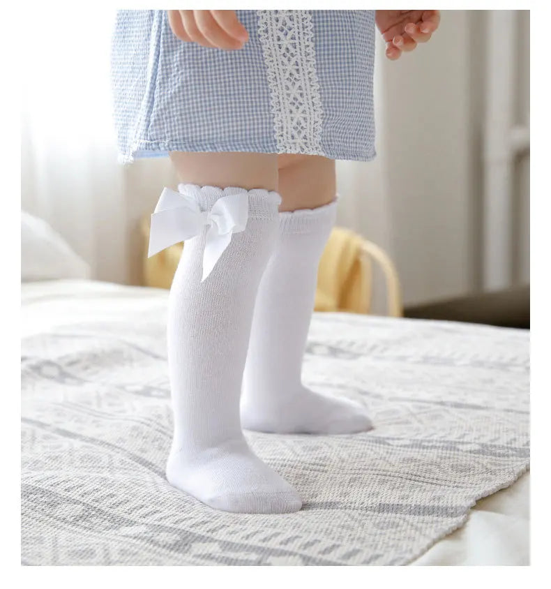 Girls Knee-High Bow Socks