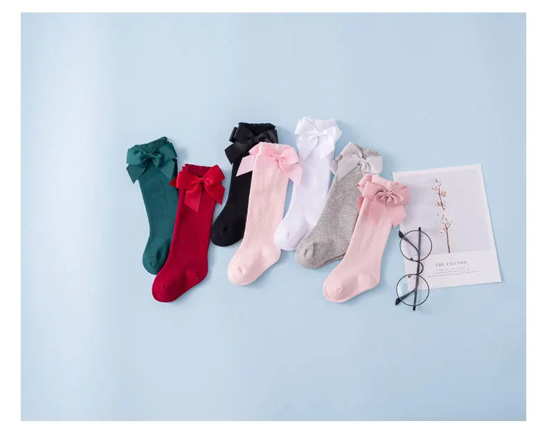 Girls Knee-High Bow Socks