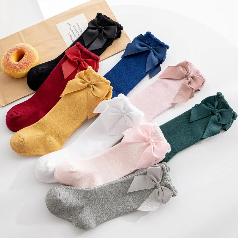 Girls Knee-High Bow Socks