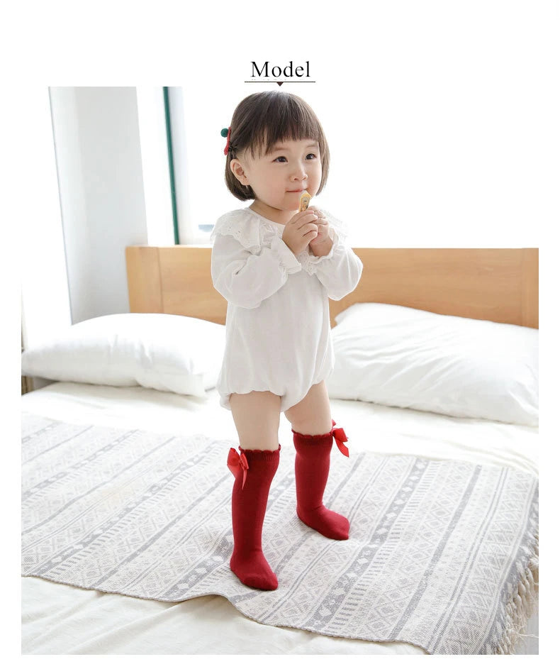 Girls Knee-High Bow Socks