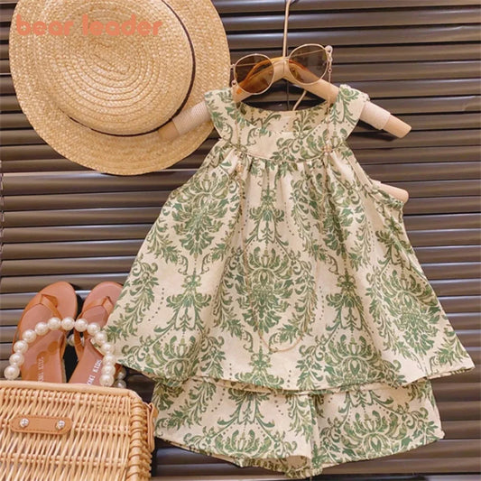 3y to 6y - Bear Leader 2024 New Girls Outfit Summer Small Floral Halterneck Sleeveless Suspender Set Girl Refreshing Shorts Two-Piece Set